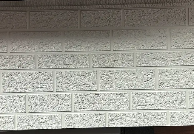 Afgewerkte decoratieve isolatieplaat